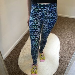 VS Pink tribal high waist leggings